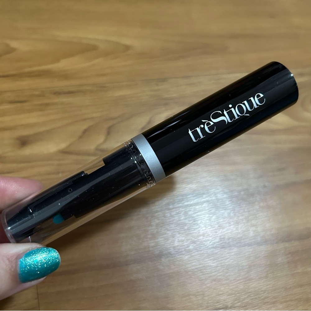 Trestique Good Vibes Mascara and Eyelash Curler
